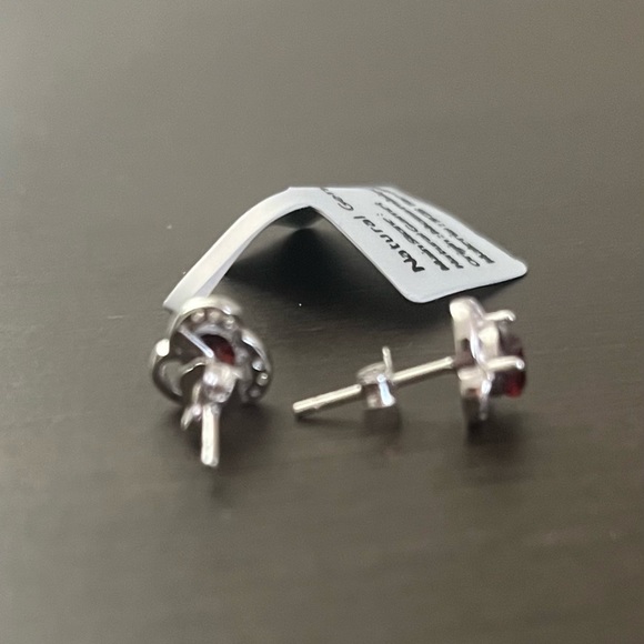 Natural Red Garnet Earrings - Picture 4 of 6